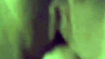 Amateur Housewife Amberlinax13 Gets Up Close With Prestonx13 In Bedroom. But Can She Handle Sexy Big Tits Fucking On His Cock In Usa Pussy Action?