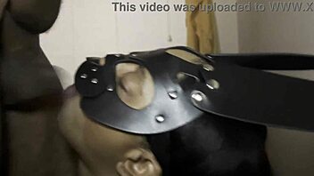 Atomic bomb wife deepthroats cock like a bunny pro