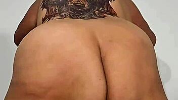 my cellulite ass bouncin in slow motion oops