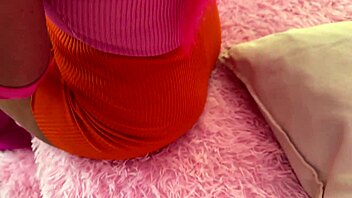 Oh wow, this real sex doll takes deepthroat and doggystyle pounding until cumshot in her tight wet pussy!