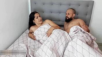 Wow I can't sleep so I ask my companion to join and we end up having passionate curvy Colombian action