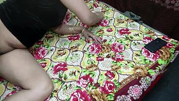 Pakistani Hot Aunty Invites Friend For Intense Ass Penetration With Hindi Audio