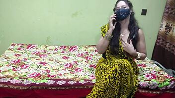 Pakistani Hot Aunty Invites Friend For Intense Ass Penetration With Hindi Audio