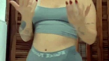 hey check out this compilation of colombian latina housewives flashing in various outdoor spots