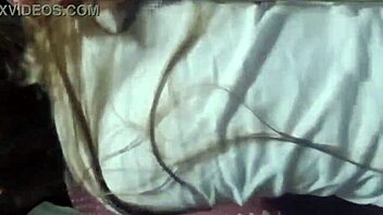 estudiante mexicana follada por amigo en uniforme casero con creampie apretado