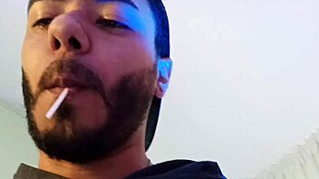 oh man i just got home from the gym and now i'm all alone touching myself so good