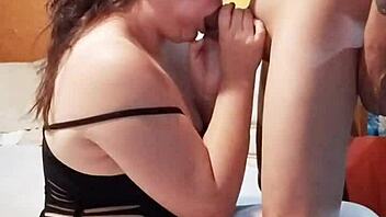 Intense Ball Licking And Pussy Devouring With Curvy Babe After Dinner!