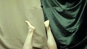 watch this french housewife in bondage self session with vibrator spanking and orgasm 😈🔥