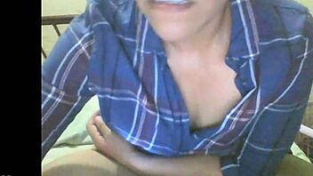 hot madurita teases on cam4 with sexy moves 😏🔥