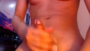 Hey, check out this transsexual babe pleasuring herself in a hot solo session!