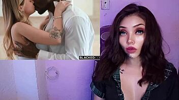 linda rubia teen se come una enorme polla negra