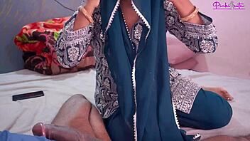 Indian bhabhi's friend SUCKS dick like pro outdoors and TAKES cum in mouth during first time public flash.