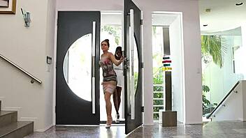 monica sweetheart assfucked by a muscular stud fucking her