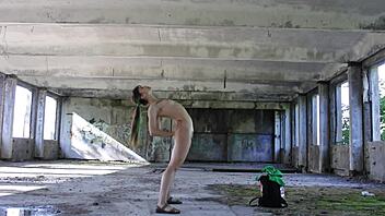 Naked Sport Session With Flexible Redhead Gymnast In Athletic Yoga Workout