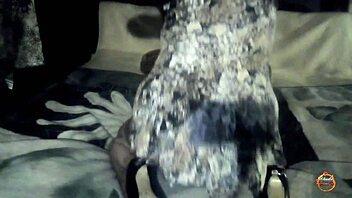 klaudiaambergirl fingers pussy hard in steamy masturbation session