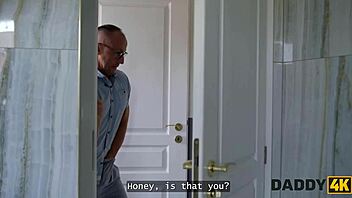 i know how to satisfy old guys and fuck them hard