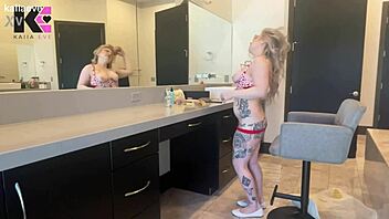 her hot body squirts under love potion's bimbo spell