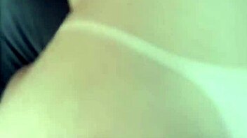 Married slut plugs ass squirts on huge cock