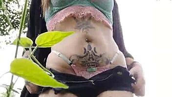 brazilian curvy girl flashes big pierced pussy outdoors for guys