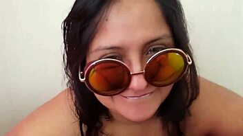 Whoa bbw latina's super tongue skills lead to massive squirt and swallow