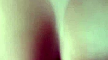 Married slut plugs ass squirts on huge cock