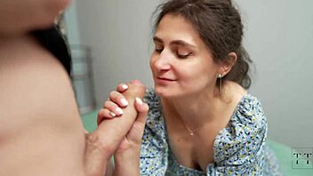 My Pickup Game Delivers Sloppy Blowjobs And Wet Pussy Fucks!