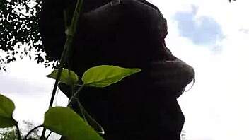 brazilian curvy girl flashes big pierced pussy outdoors for guys