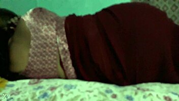 sanjana shows off her juicy ass curves in that tight maroon saree