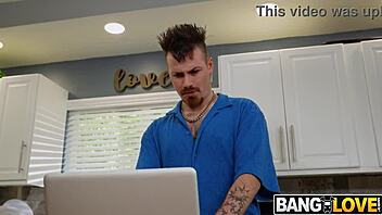 Lacey Jayne unleashes her slutty side on Logan Xander in hardcore POV action