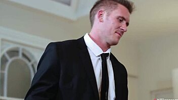 lea guerlin rides reverse cowgirl missionary creampie! 🔥💦