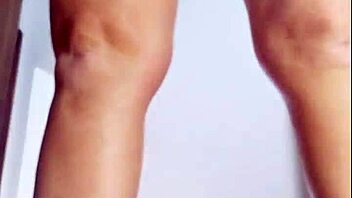 mirelladelicia's custom bbw ass striptease reveal