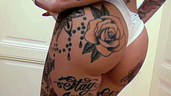 Brunette Anal Queen Gapes Huge Juicy Ass Monster Black Dildo Toys