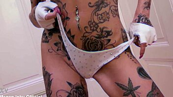 Brunette Anal Queen Gapes Huge Juicy Ass Monster Black Dildo Toys