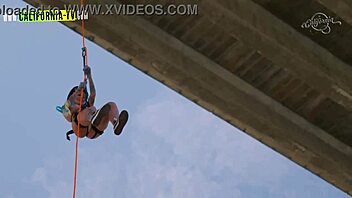 Lesbicas Se Aventuram Nuas Em Lugares Paradisiacos No Brasil