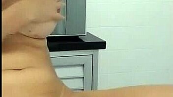 joao o safado hey pernocas suck my big cock on the balcony for neighbors