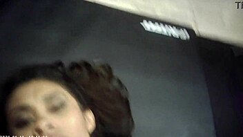 glasses cam screams as italian machine pounds her pussy backstage