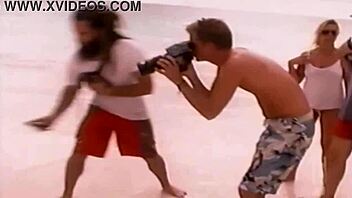 Heidi's Victoria's Secret bikini reveal