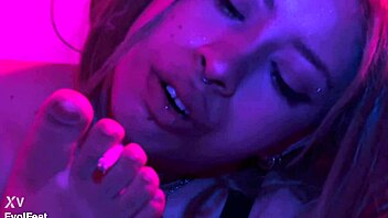 Smoking goddess feet worship deepthroat choke gagging toes