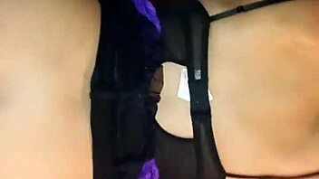 wanna fuck this hot older latina amateur rough and deep?