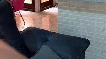 Married slut plugs ass squirts on huge cock