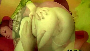 brunette cleaning lady slurps deep for sloppy facial cum