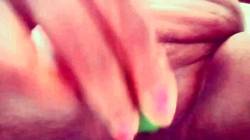 desi milf horny fingering wet pussy needs hard fuck