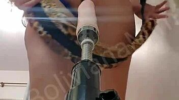 Sex machine pounds Latina pussy hard in kitchen frenzy