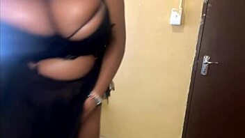 ebony milf fat ass huge boobs cheats with stranger pussy play