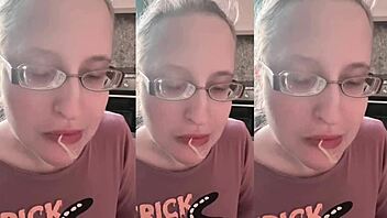 asmr huge bubble gum popping 😍🍬💦