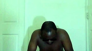 her new dance alternates anal canal walks and anus catwalks balcony