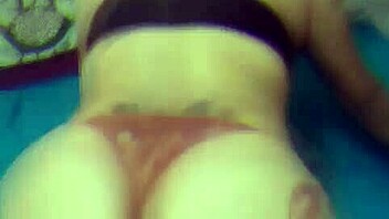 i luv bein a puta on all fours fer them big fat cocks mmm yeah so hot