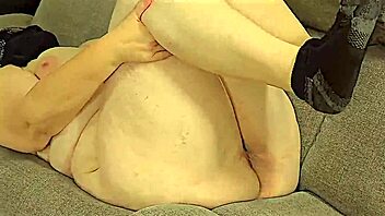 Cum watch busty bbw milf workout big ass pussy closeup