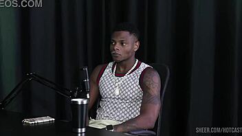 Safada interview overflows with kinky brazilian putaria