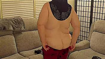 Cum watch busty bbw milf workout big ass pussy closeup